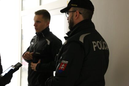 polícia