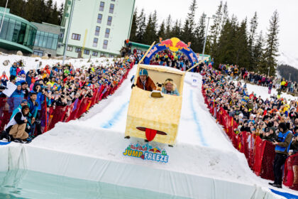 Red Bull Jump & Freeze